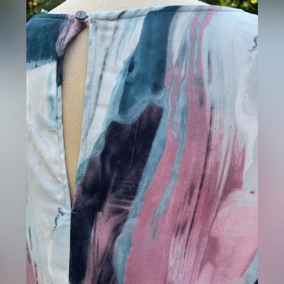 Paint Streak Artistic Dress - Picture 16 of 16
